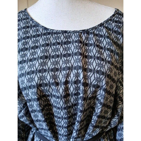 FASHION BUG Womens Blouse Tunic Lunes 3X Top Flared Long Sleeve Gray Geografic - Picture 8 of 16